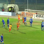 CHE SPAVENTO AD ANDRIA: IL LECCE RISCHIA LO SCIVOLONE, MA RICCARDI SALVA AL 92′