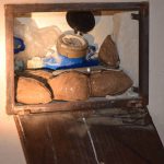 UN CHILO E MEZZO DI MICIDIALE EROINA IN CASA, DOVE ERA AI DOMICILIARI: IN CARCERE PRESUNTO SPACCIATORE