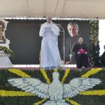 “Cari fratelli e sorelle,  sono giunto pellegrino in questa terra che ha dato i natali al Servo di Dio Tonino Bello…” QUESTA MATTINA LE PAROLE DI PAPA FRANCESCO AD ALESSANO DAVANTI A MIGLIAIA DI FEDELI