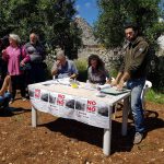XYLELLA / A CISTERNINO OGGI LA ‘CONTRO INFORMAZIONE’ DEL POPOLO DEGLI ULIVI. TUTTI A BARI VENERDI’ 25
