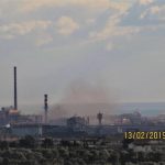 TARANTO, QUESTO POMERIGGIO: LE NUVOLE SONO ROSSE DI POLVERI MICIDIALI, COSI’ IL MOSTRO CONTINUA AD AVVELENARE E AD UCCIDERE TUTTO INTORNO A SE’