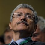 …MA IL PROBLEMA NON E’ QUESTO, IL VERO PROBLEMA ANCORA NON CHIARITO DI MICHELE EMILIANO E’ DI QUANDO “LASCIO'” LA MAGISTRATURA E SI BUTTO’ IN POLITICA, UNA QUESTIONE DIVENTATA ORAMAI STORIA