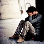 LA DROGA DISTRUGGE IL FUTURO DI GIOVANI E FAMIGLIE