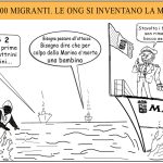 100 NAUFRAGHI SOCCORSI DALLA MARINA ITALIANA, MA C’E’ CHI SI INVENTA UNA BIMBA MORTA – la vignetta di leccecronaca.it