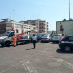 MASSACRATI DI MULTE GLI AUTOMOBILISTI LECCESI. FINITA LA TREGUA SOLO SOTTO ELEZIONI, L’AMMINISTRAZIONE SALVEMINI RIPARTE A CACCIA DI ENTRATE FACILI, PRELEVANDOLE IN MANIERA PUNITIVA DALLE TASCHE DEGLI AUTOMOBILISTI, E POI HA GIA’ PREDISPOSTO UNA NUOVA MASSICCIA ATTIVITA’ PREDATORIA. 24H/7
