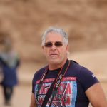 PER QUEST’ANNO NON CAMBIARE? QUEST’ANNO TINTARELLA A RISCHIO. FRANCESCO CONGEDO, TITOLARE DELLO STABILIMENTO ‘CALA SERENA’ DI TORRE LAPILLO, SPIEGA A leccecronaca.it LE SUE PERPLESSITA’: ‘LE DISTANZE IN SPIAGGIA NON SERVONO, SE POI CI SI MUOVE OVUNQUE’