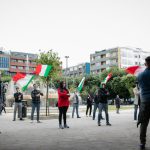 “Quinto sabato di protesta delle mascherine tricolori”