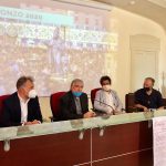 ANNUNCIATA L’EDIZIONE 2020 DELLE FESTE PATRONALI: IN TONO MINORE, SENZA PROCESSIONE, LUMINARIE E BANCARELLE. MA PER IL SINDACO SI TRATTA DI UN’OCCASIONE “di resistenza civile e civica e di motivazione solidaristica”. E L’ARCIVESCOVO LANCIA UN’IDEA: “un selfie davanti alle statue dei santi con tutta la famiglia”