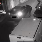 MINACCIA A MANO ARMATA, DENUNCIATO