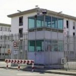 USA UN DOCUMENTO FALSO E FINISCE IN CARCERE