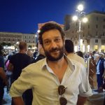 FIRME E INFORMAZIONI, LA MANIFESTAZIONE NO GREEN PASS DI QUESTA SERA IN PIAZZA SANT’ORONZO. A leccecronaca.it LEONARDO MAGRINI DEL COMITATO ORGANIZZATORE NE SPIEGA LE MOTIVAZIONI. E L’ON. VERONICA GIANNONE RACCONTA LE SUE PREOCCUPAZIONI