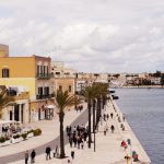 BRINDISI AMMORBATA / SI’ PERO’ PUOI FARE UNA MAIL…