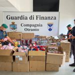 INGENTE SEQUESTRO A LECCE DI ARTICOLI CONTRAFFATTI