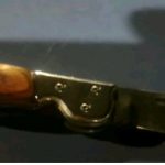MINORENNE GIRAVA ARMATO DI COLTELLO