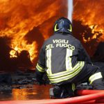 TORRE CHIANCA, APPICCA IL FUOCO IN PIU’ PUNTI. DENUNCIATO PER INCENDIO BOSCHIVO