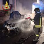 BRUCIATA NELLA NOTTE AUTO DI UN CARABINIERE