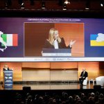 …I TAGLI ALLE TASSE PER I LAVORATORI VANNO BENE, CERTO. QUEL CHE NON VA BENE E’ CHE SIAMO IN GUERRA ATTIVA IN UCRAINA CON NOSTRI MILITARI SCHIERATI CONTRO LA RUSSIA. E’ LA PRIMA VOLTA CHE VIENE AMMESSO DAL GOVERNO, IL PARLAMENTO UFFICIALMENTE NON NE ERA STATO NEMMENO INFORMATO