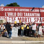 IL SOLE DI TARANTO QUESTA MATTINA HA ILLUMINATO UNA NUOVA PROTESTA CONTRO IL BUIO   FITTO   DEL MOSTRO