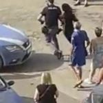 ARRESTANDOLE, LA POLIZIA SALVA DUE LADRE SLAVE DALLA FURIA DEI RESIDENTI CHE LE AVEVANO SORPRESE A RUBARE IN CASA AL RIONE SANT’ELIA DI BRINDISI