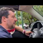 RIUNIONE DEL GOVERO, MULTE PIU’ SALATE PER CHI CHATTA GUIDANDO