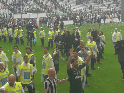 MEMORIE DI UN CAPO ULTRAS. BEPPE FRANZO   HA SCRITTO ”Indians”