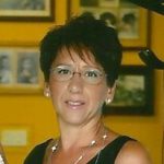 “In fondo alla strada”, ROMANZO AUTOBIOGRAFICO DI ANNA RITA SMIRAGLIA.  PRESENTAZIONE MARTEDI’ 8