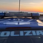 RUBA CELLULARI E COLTIVA MARIJUANA