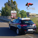 SORPRESO A RUBARE PARTI DI UNA MOTOAPE, ARRESTATO DAI CARABINIERI
