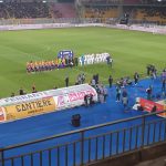 IL LECCE RITROVA LA VITTORIA E TORNA A GALLA, DECISIVA L’UTIMA PARTITA A ROMA CONTRO LA LAZIO, INTANTO PERO’ LA SALVEZZA E’ POSSIBILE, IN UNA SERATA MEMORABILE, RESA EMOZIONANTE  DALLE PARTITE TUTTE IN CONTEMPORANEA