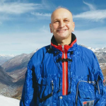 UOMO DI SCIENZA E DI FEDE, IL DOTTOR GIUSEPPE DELICATI A leccecronaca.it PARLANDO DEL SUO LIBRO PARLA DI TEMI DI GRANDE ATTUALITA’: “Aprite gli occhi!”