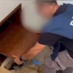 “Mi assumo ogni colpa, la droga era solo mia”: DOPO IL MAXI SEQUESTRO IN CASA A RACALE, RESTA IN CARCERE SOLO LA MADRE, LIBERI FIGLIO E GENERO