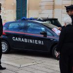 COCAINA NEL MURETTO DI CASA, ARRESTATO PRESUNTO SPACCIATORE