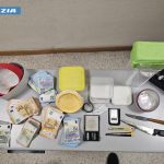 PADRE E FIGLIO ARRESTATI A BRINDISI PER SPACCIO DI DROGA: SEQUESTRATI HASHISH, MARIJUANA E CONTANTI
