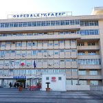 CUTROFIANO, VIOLENTO IMPATTO TRA AUTO E FURGONE: TRE FERITI, UNO GRAVE