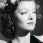 POLVERE DI STELLE / MYRNA LOI, BELLEZZA E BRAVURA AL NATURALE