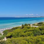 MUORE IN SPIAGGIA A GALLIPOLI: MALORE FATALE PER UN TURISTA ANZIANO