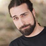 “Le radici della voce”: SALVATORE CEZZA INAUGURA I ‘PERCORSI D’ARTE A TEATRO’ A GALATINA LUNEDI’ 9