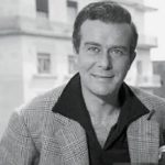 POLVERE DI STELLE / “Bello, bello, bello…. e bravo!” MASSIMO SERATO