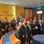 CAMPI SALENTINA, RICONOSCIMENTO AI CARABINIERI PER L’INTERVENTO NELL’ASSALTO AL PORTAVALORI