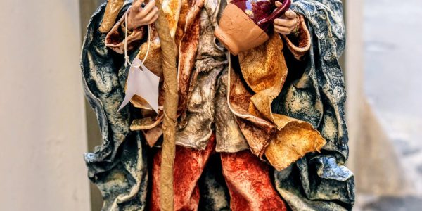 INDOVINA CHI VIENE A CENA? / LA CARTAPESTA E’ UNA COMBINAZIONE IN CUI E’ ENTRATA LA LUCE CHE RAGGIUNGE L’IRRAGGIUNGIBILE