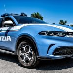 LECCE, RAGAZZO DI 16 ANNI AGGREDISCE LA MADRE: ARRESTATO DAI POLIZIOTTI E RINCHIUSO IN UN CENTRO ACCOGLIENZA