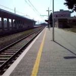 RAGAZZA DI 17 ANNI MUORE TRAVOLTA DA UN TRENO IN TRANSITO A SQUINZANO