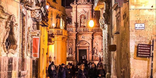 INDOVINA CHI VIENE A CENA? / COSA FARO’ DA GRANDE