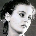 IN OCCASIONE DELLA PRESENTAZIONE DEL LIBRO “Poesia è voce” DI ANNALUCIA CUDAZZO, SABATO 24 A LECCE – “città maledetta” DA CUI “fuggire, per ritornarvi ancora” – OMAGGIO A CLAUDIA RUGGERI. RIPROPONIAMO IL RICORDO SCRITTO SU leccecronaca.it DA RAFFAELE POLO